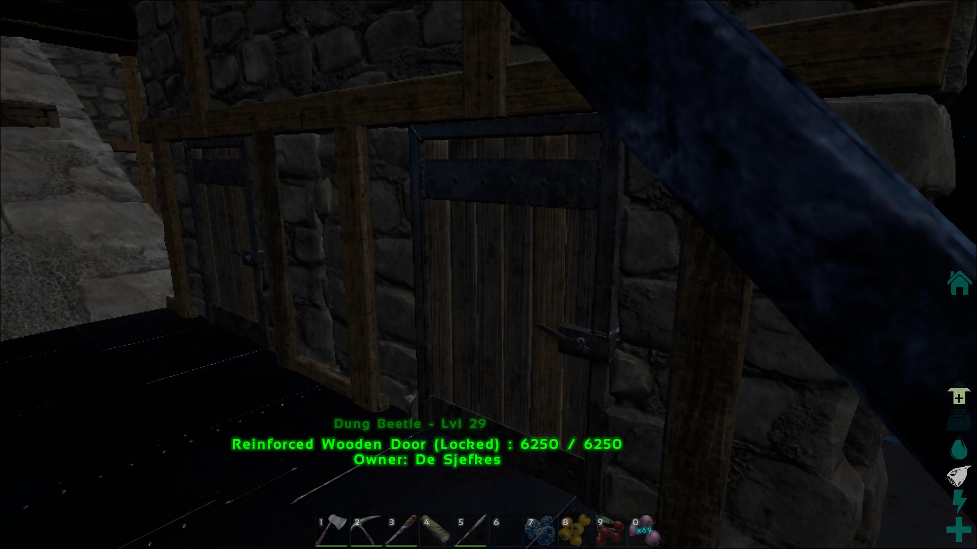 Reinforced Wooden Door ark screenshot